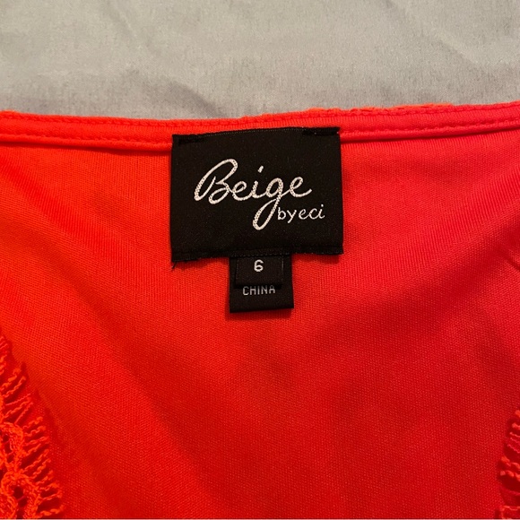 NEW ECI red-orange floral lace v-neck sleeveless blouse women’s size 6 - Picture 8 of 11